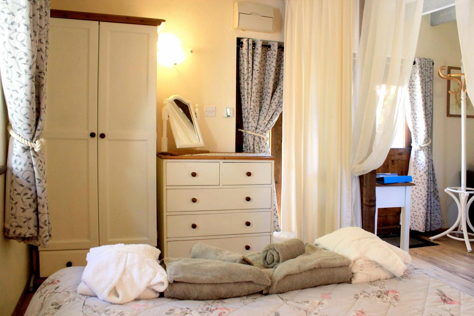 The Nest - Thatched Seaside Country Cottage For Two Stokeinteignhead ภายนอก รูปภาพ